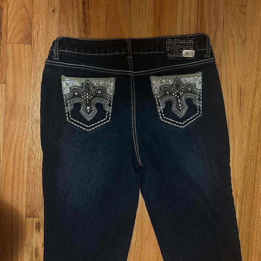 One 5 One Rhinestone Bling Dark Wash Capri Jeans